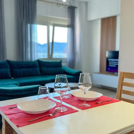 Urban Serenity City Skyline Premium - Blloku Tirana Exterior photo